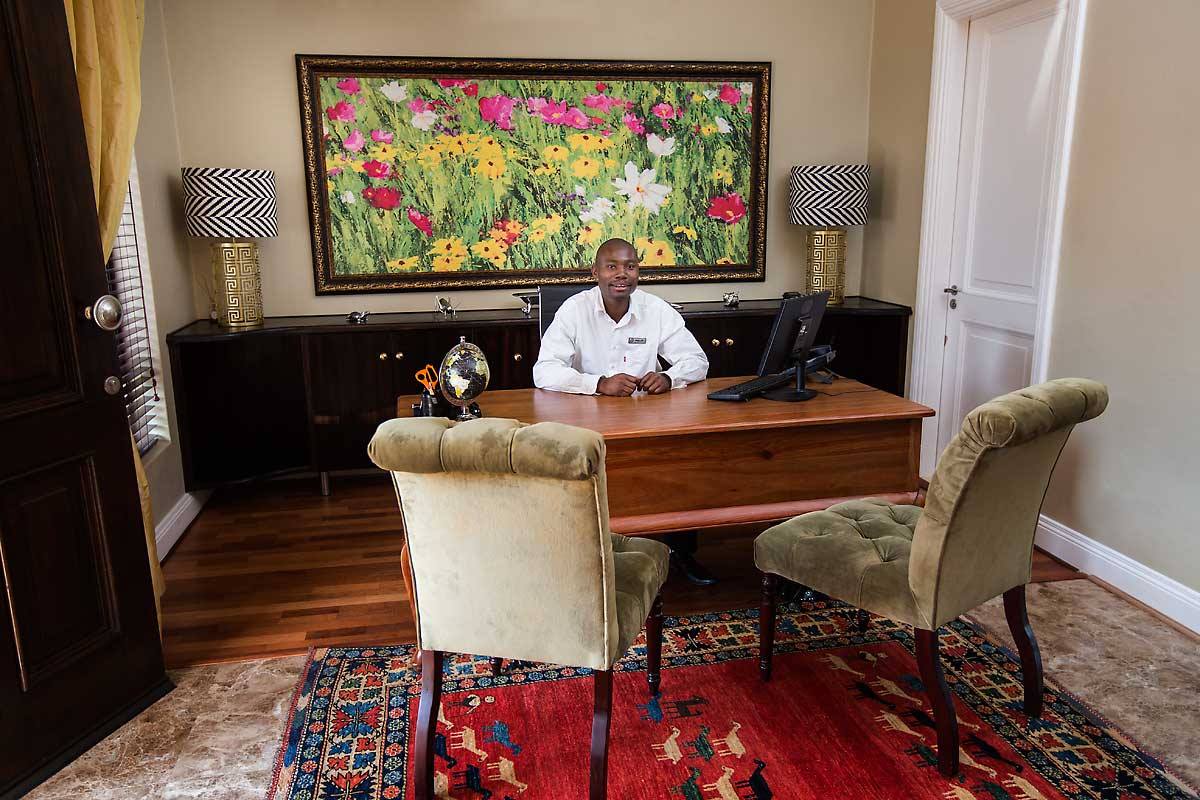 Boutique Apartment Reception